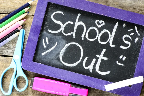 Blackboard frame with school's out — Stock Photo, Image