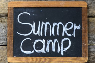 Blackboard çerçeve ile yaz kampı