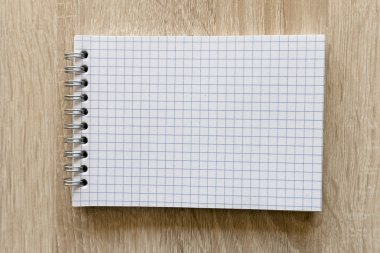 Açık boş sayfa defter