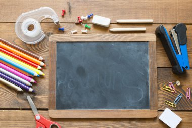 Kara tahta okul ile supples