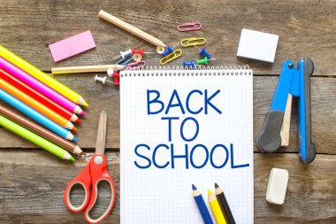 Dizüstü okula dönüş