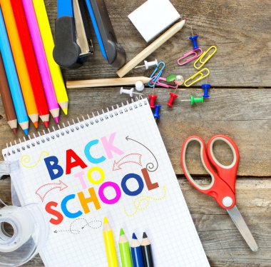 Dizüstü okula dönüş