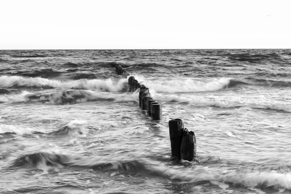 Ondas colidindo no mar — Fotografia de Stock