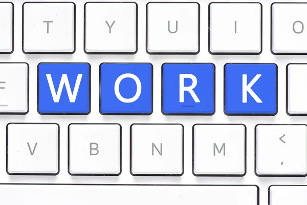 Witte toetsenbord met werk — Stockfoto