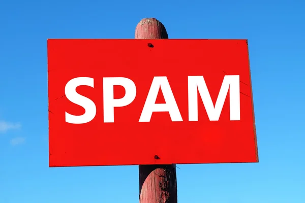 Spam sul segno sul cielo — Foto Stock