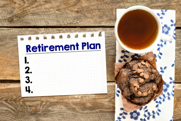 Paper sheet with retirement plan — Stock Photo, Image