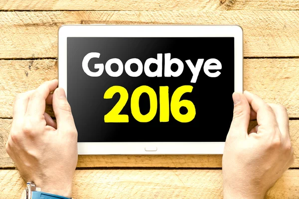 Tablet pc met vaarwel 2016 — Stockfoto