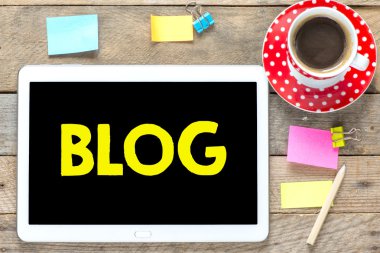 Blog fincan kahve ile tablet PC