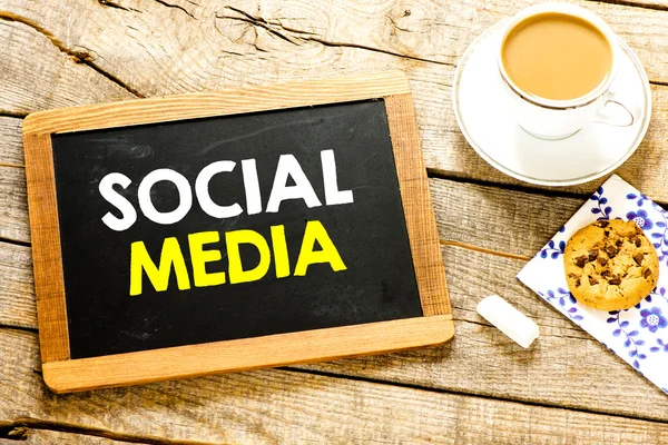 Sociale media op blackboard — Stockfoto