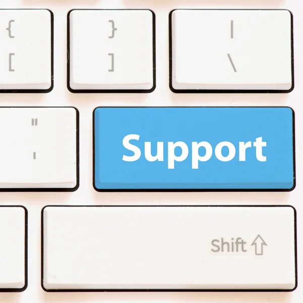 Computertastatur mit Unterstützung — Stockfoto