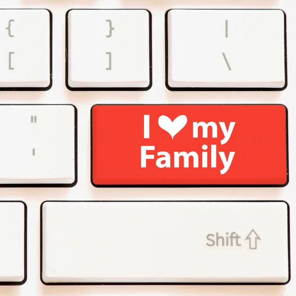 Клавиатура с я люблю свою семью — стоковое фото