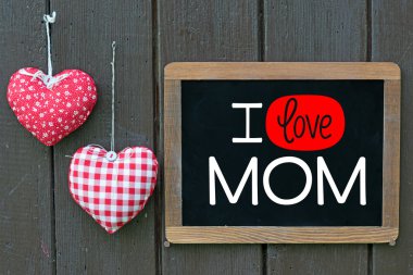 Blackboard ile ben seviyorum anne ve kalpler