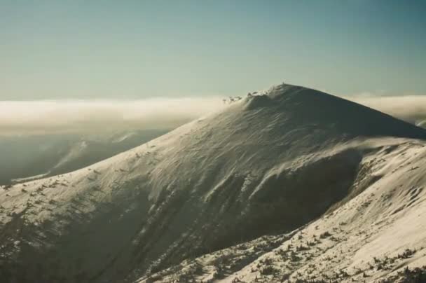 Moonlight mountain timelapse — стоковое видео