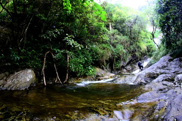 Mae τηγάνι καταρράκτη Doi Inthanon, chiangmai, Ταϊλάνδη — Φωτογραφία Αρχείου