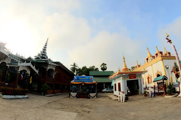 Wat Chong Klang a Wat Chong Kham, Mae Hong Son, Thajsko — Stock fotografie