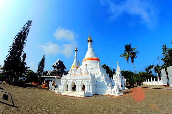 Wat Phra bu DOI Kong Mu, Mae Hong Son, Tayland — Stok fotoğraf