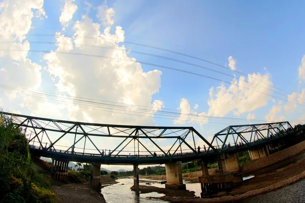 Ponte commemorativo nella città di Pai,, Mae Hong Son Province, Thailandia — Foto Stock