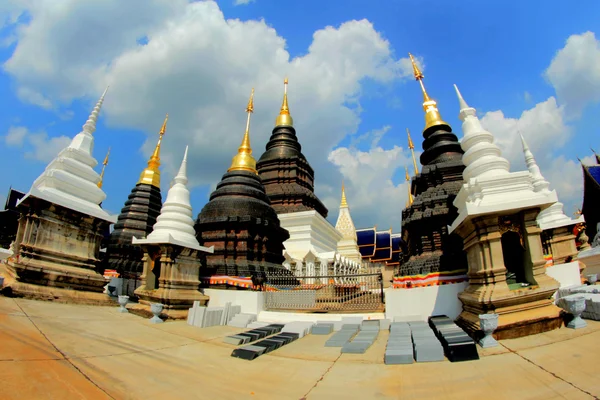 Wat Ban den Temple, Maetang, chiangmai, Tailândia — Fotografia de Stock