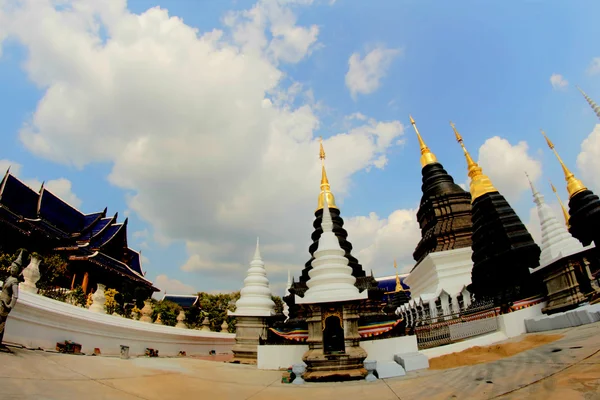 Wat Ban den Temple, Maetang, chiangmai, Tailândia — Fotografia de Stock