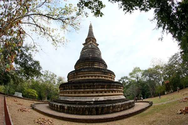 Wat Umong Suan Puthatham, chiangmai, Tailândia — Fotografia de Stock