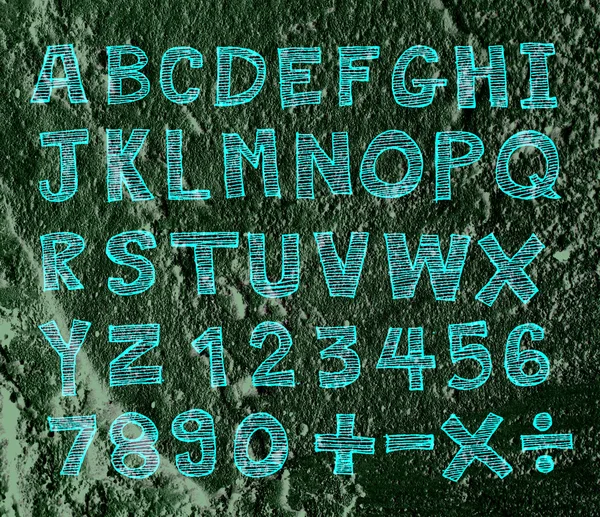 दीवार बनावट पृष्ठभूमि डिजाइन पर लिखे गए हाथ से तैयार पत्र फ़ॉन्ट — स्टॉक फ़ोटो, इमेज