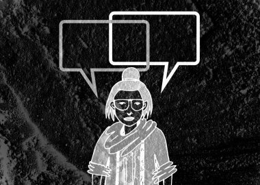 İnsanların düşünme insanlar konuşmak ve konuşma balonu çimento duvar 