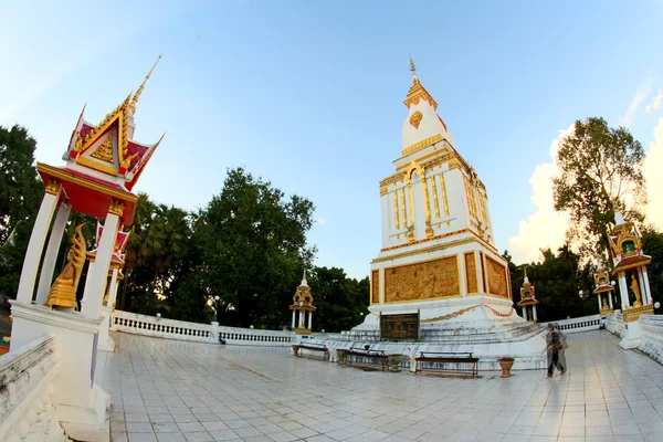 Wat suan tan temple, baan cheetuan, khuangnhai, ubonratchath — Fotografia de Stock