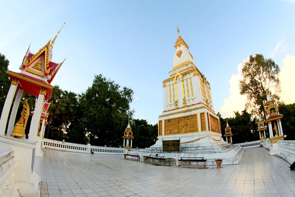 왓 수 안 탄 사원, 반 cheetuan, khuangnhai, ubonratchath — 스톡 사진