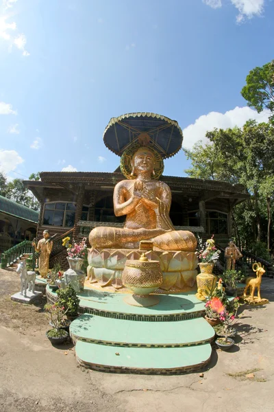 Wat lan kuad, Srisaket,  Thailand — Stock Photo, Image