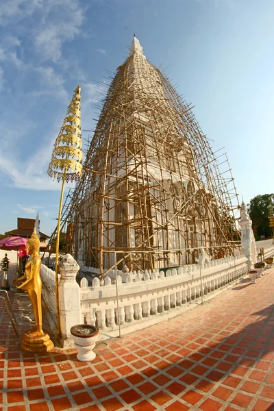Phra That Tha Uthen chedi, Wat Phra Tha Uthen, Tha Uthen Dis — Foto Stock