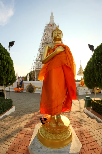 Chedi Phra že Tha Uthen, Wat Phra Tha Uthen, Tha Uthen Dis — Stock fotografie