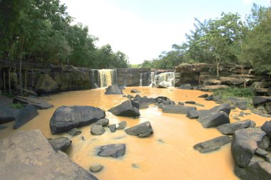 Tadton şelale Milli Parkı Chaiyaphum, Tayland at