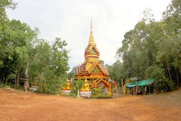 Wat palan sung, Ubon Ratchathani, Таиланд — стоковое фото