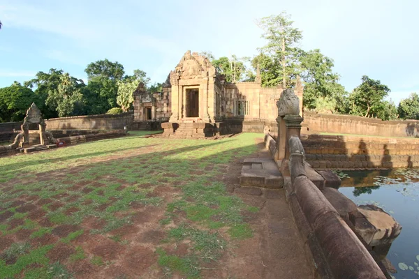 在武里 Ram，泰国座孟谭高棉寺庙 — 图库照片
