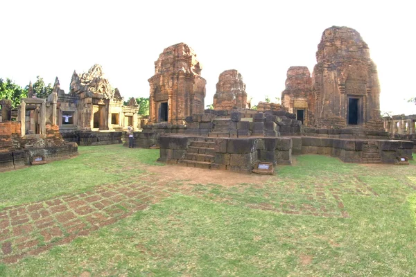Templo Prasat Muang Tam Khmer en Buri Ram, Tailandia — Foto de Stock