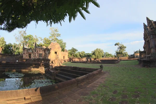 Templo Prasat Muang Tam Khmer en Buri Ram, Tailandia — Foto de Stock