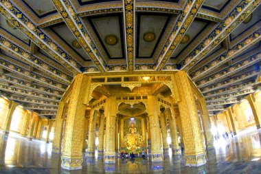 WAT Pha Namthip Thep Prasit Wanaram veya Pha Nam IJD, roiet, Thail