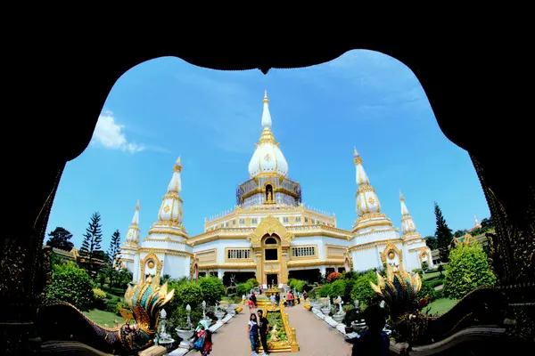 Wat Pha Namthip Thep Prasit Wanaram ou Pha Nam Yoi, roiet, Thail — Fotografia de Stock