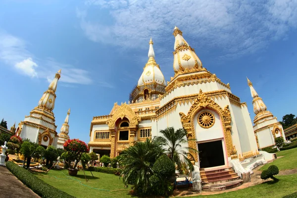 Wat Pha Namthip Thep Prasit Wanaram o Pha Nam Yoi, roiet, Thail — Foto de Stock