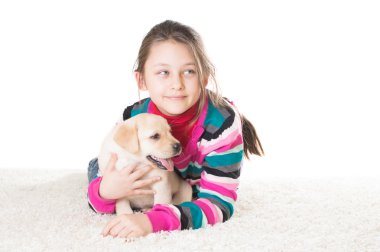 çocuk ve labrador yavru köpek arıyorum