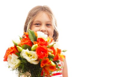 bir buket çiçek izole beyaz zemin üzerine olan kız