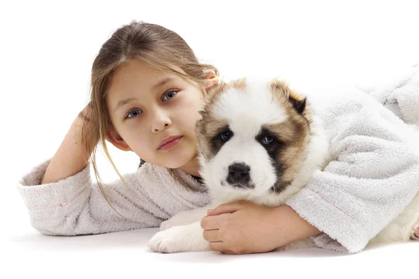 Criança com um cachorro — Fotografia de Stock