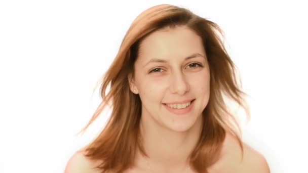 I capelli volanti della ragazza — Video Stock