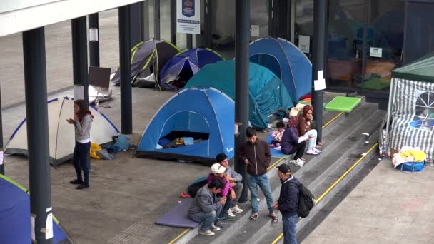 Budapest Hungary Autumn 2015 Campground Immigrants Refugees Railway Station Budapest — Αρχείο Βίντεο