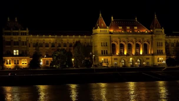 Budapešť Řeka Dunaj Dobrou Architektura Staré Domy Ulice Čtvrti Maďarsko — Stock video