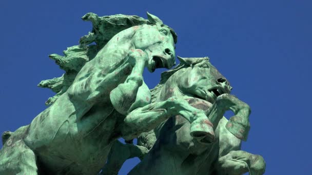 Monumentet Skulptur Hjältarnas Torg Budapest Ungern Skjuten Uhd — Stockvideo