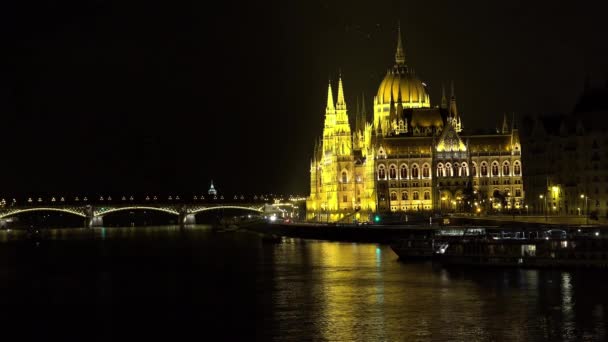 Hongaars Parlement Boedapest Avond Lichten Neergeschoten Uhd — Stockvideo