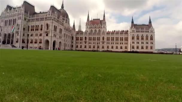 Parlamento Húngaro Budapest Disparo Uhd — Vídeos de Stock
