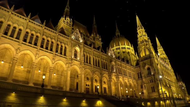Hongaars Parlement Boedapest Avond Lichten Neergeschoten Uhd — Stockvideo