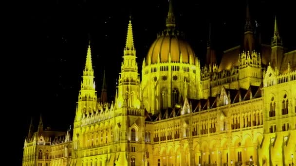 Parlamento Húngaro Budapeste Boa Noite Luzes Tiros Uhd — Vídeo de Stock